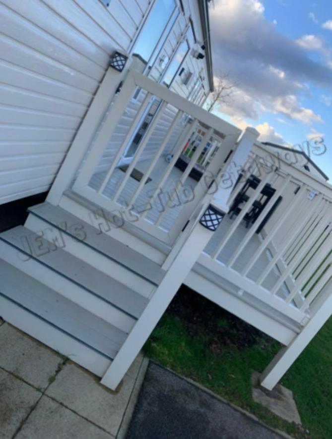 Jems Hot-Tub Getaways 8 Berth At Tattershall Lakes Eksteriør bilde