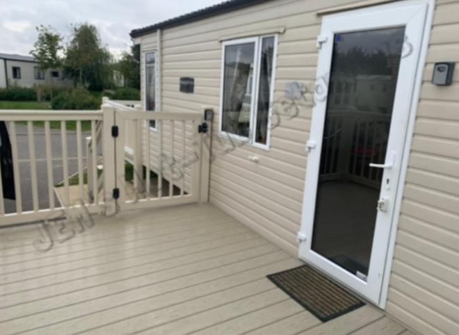 Jems Hot-Tub Getaways 8 Berth At Tattershall Lakes Eksteriør bilde
